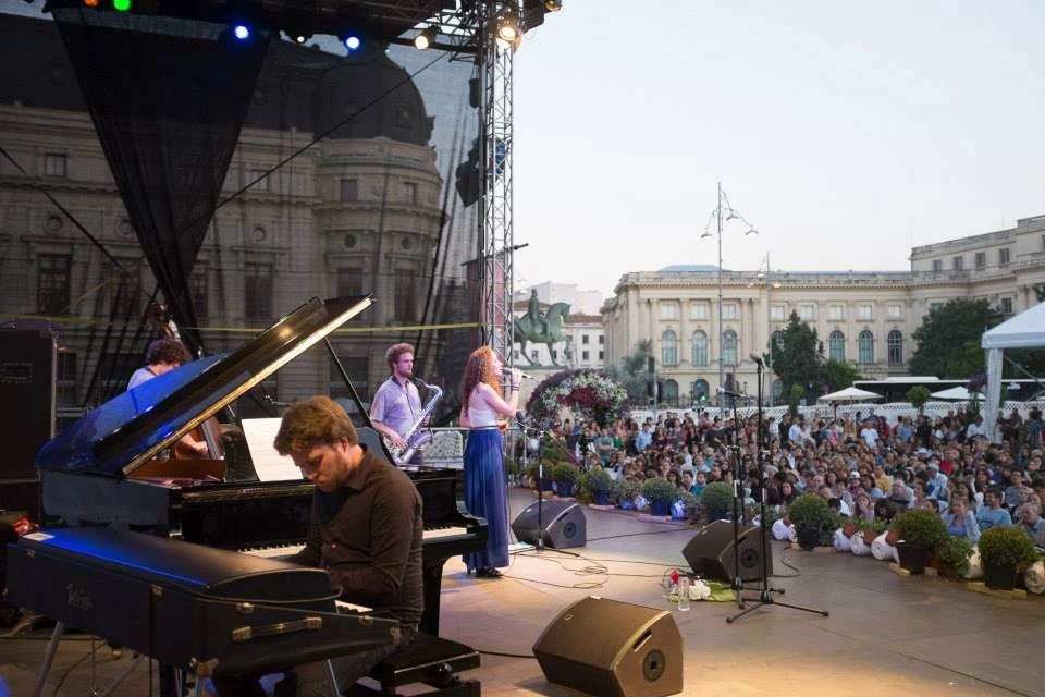 10458164 330384540452559 862858654882647526 n